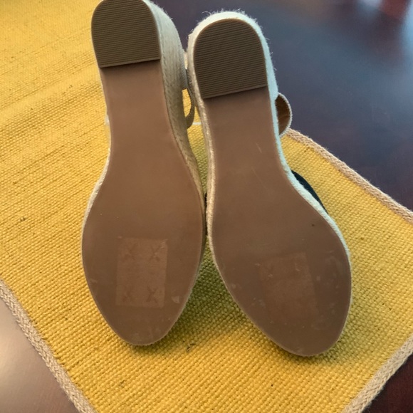 🆕SUSINA Lily Ankle Strap Wedge Sandal - Picture 7 of 7